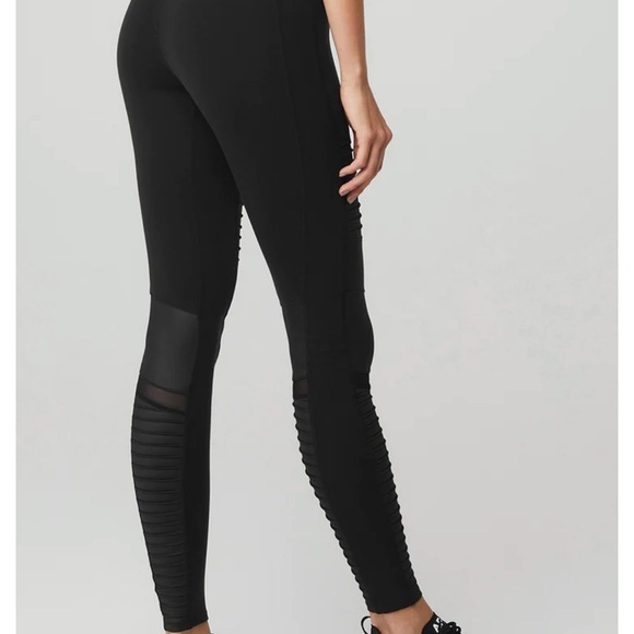 ALO High Waist Moto Leggings Black Curve Hugging Size S - Picture 7 of 10